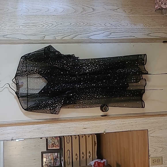 Outta this world star filled nighty - Picture 3 of 3